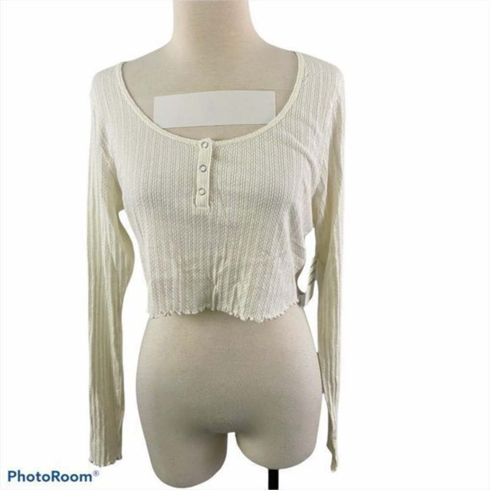 NWT‎ BP Ivory Scoop Neck Crop Top